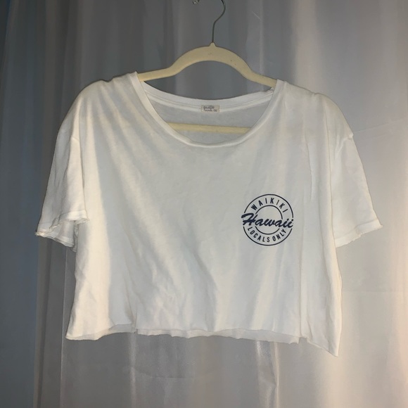 Brandy Melville Tops - Brandy Melville Cropped Tee